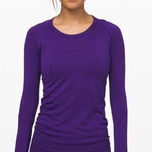 Lululemon Swiftly Relaxed Long Sleeve Shirt on  Court Purple Size 8